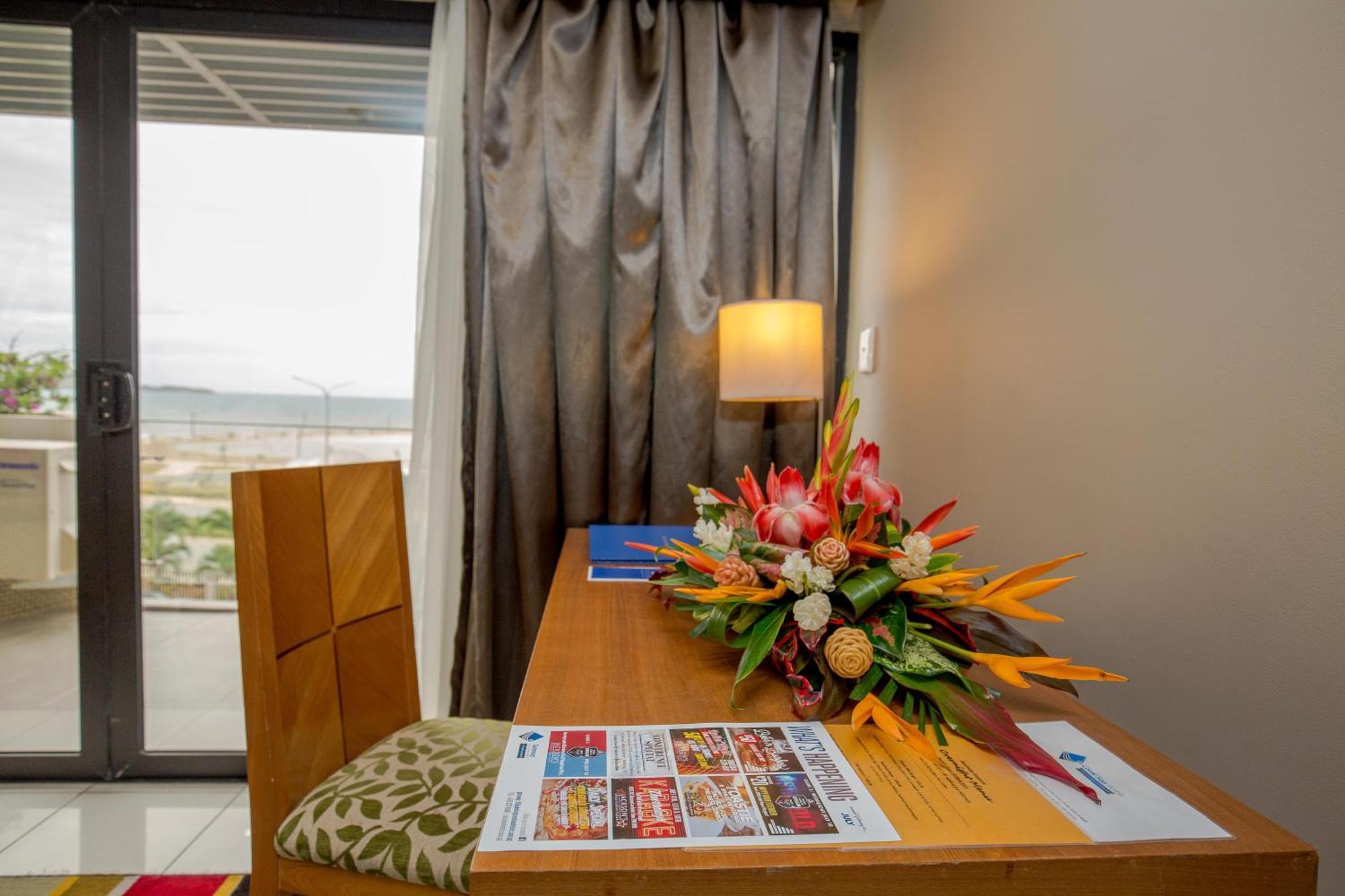 Ela Beach Hotel Port Moresby Zimmer foto